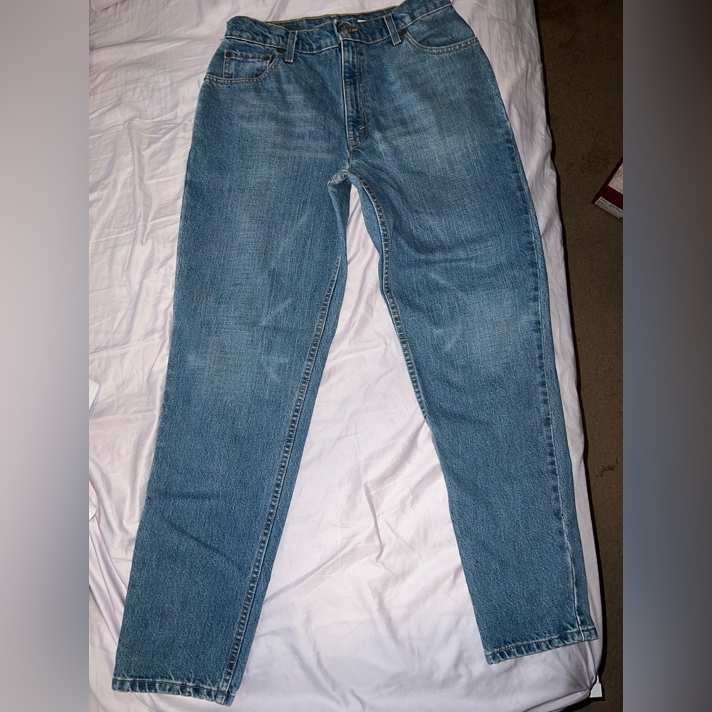 Gently used 550 size pieces 10 Levi’s
